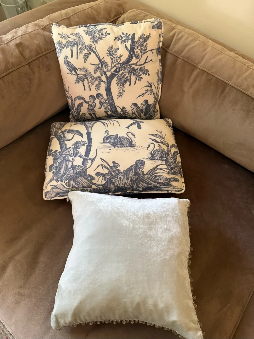 Set of 3 Decorative Throw Pillows in Blush Pink and Blue